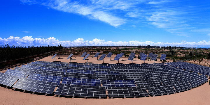 太陽能光伏發(fā)電 太陽能光伏發(fā)電